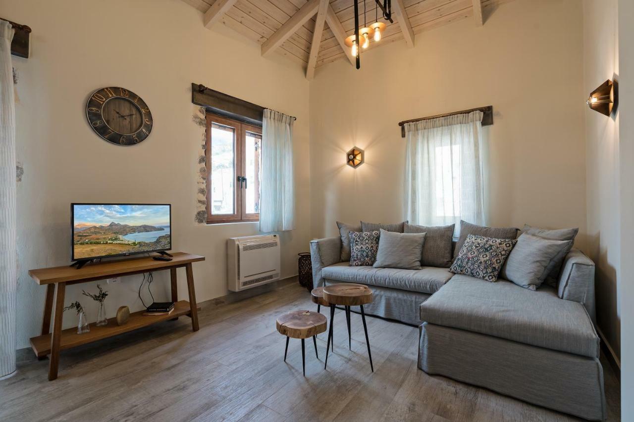 דירות פלאקיאס Patriko House מראה חיצוני תמונה